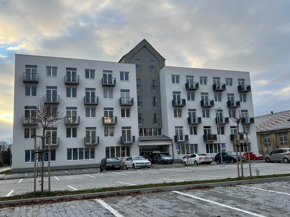 Apartman Liptov Np9 Liptovsky Mikulas Luaran gambar
